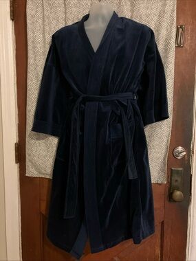 vintage van heusen navy blue robe